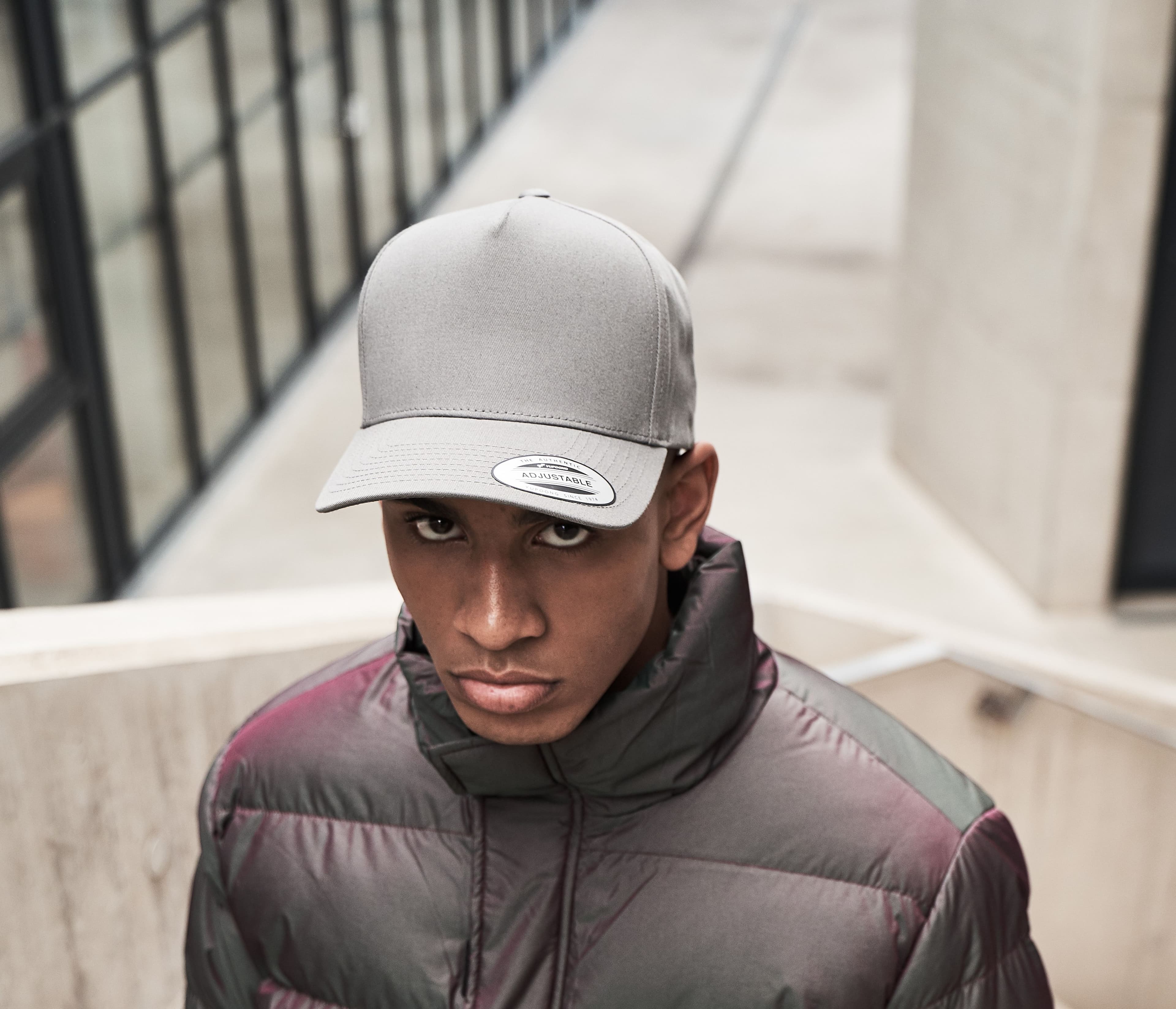 Casquette visière incurvée