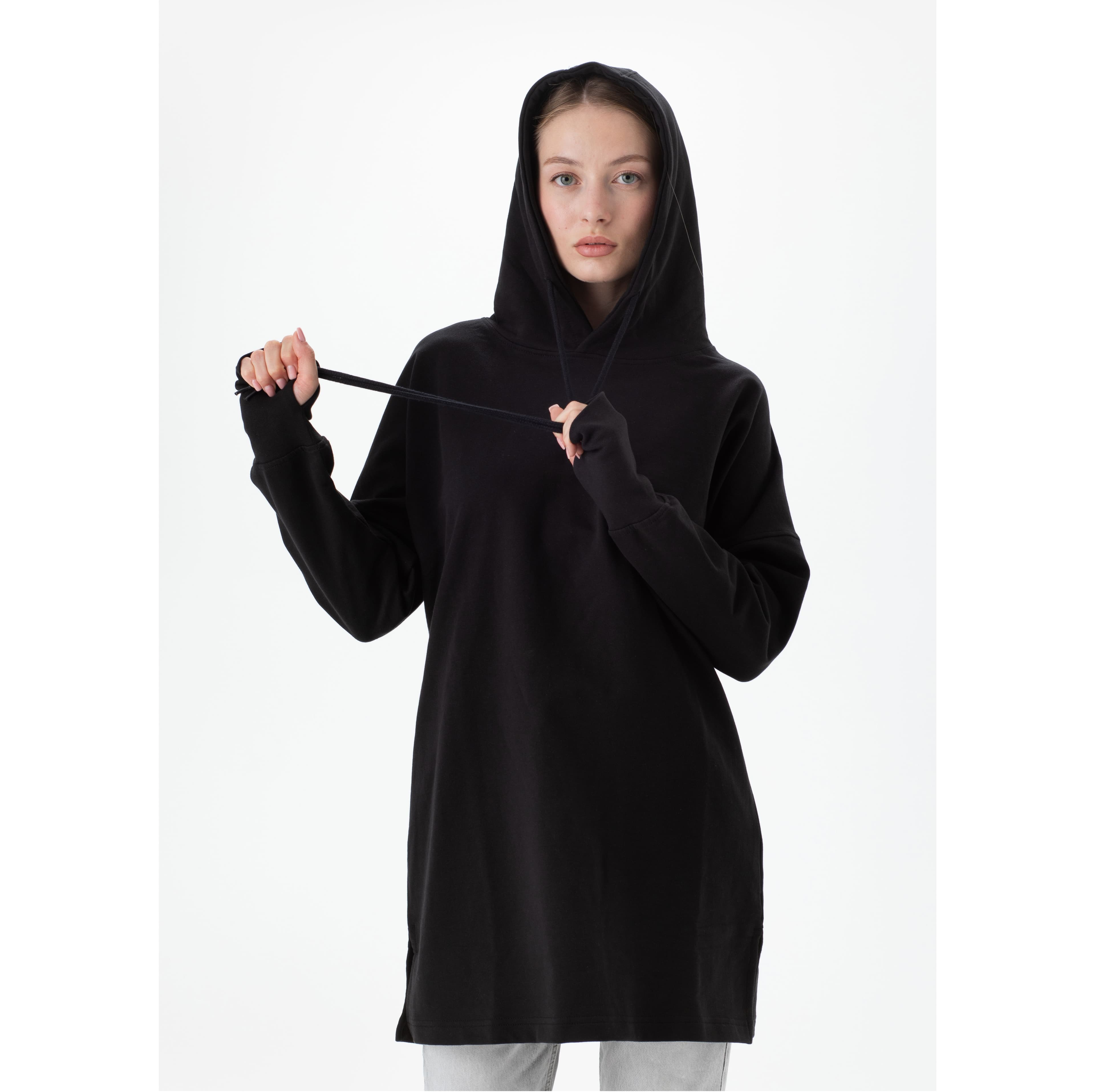 Robe en sweat avec capuche