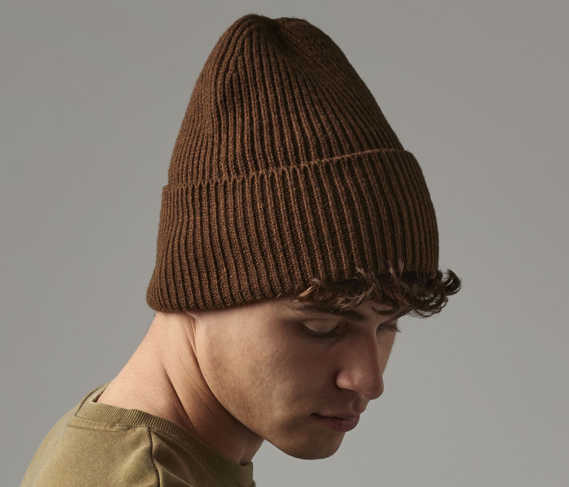 Bonnet avec revers extra large