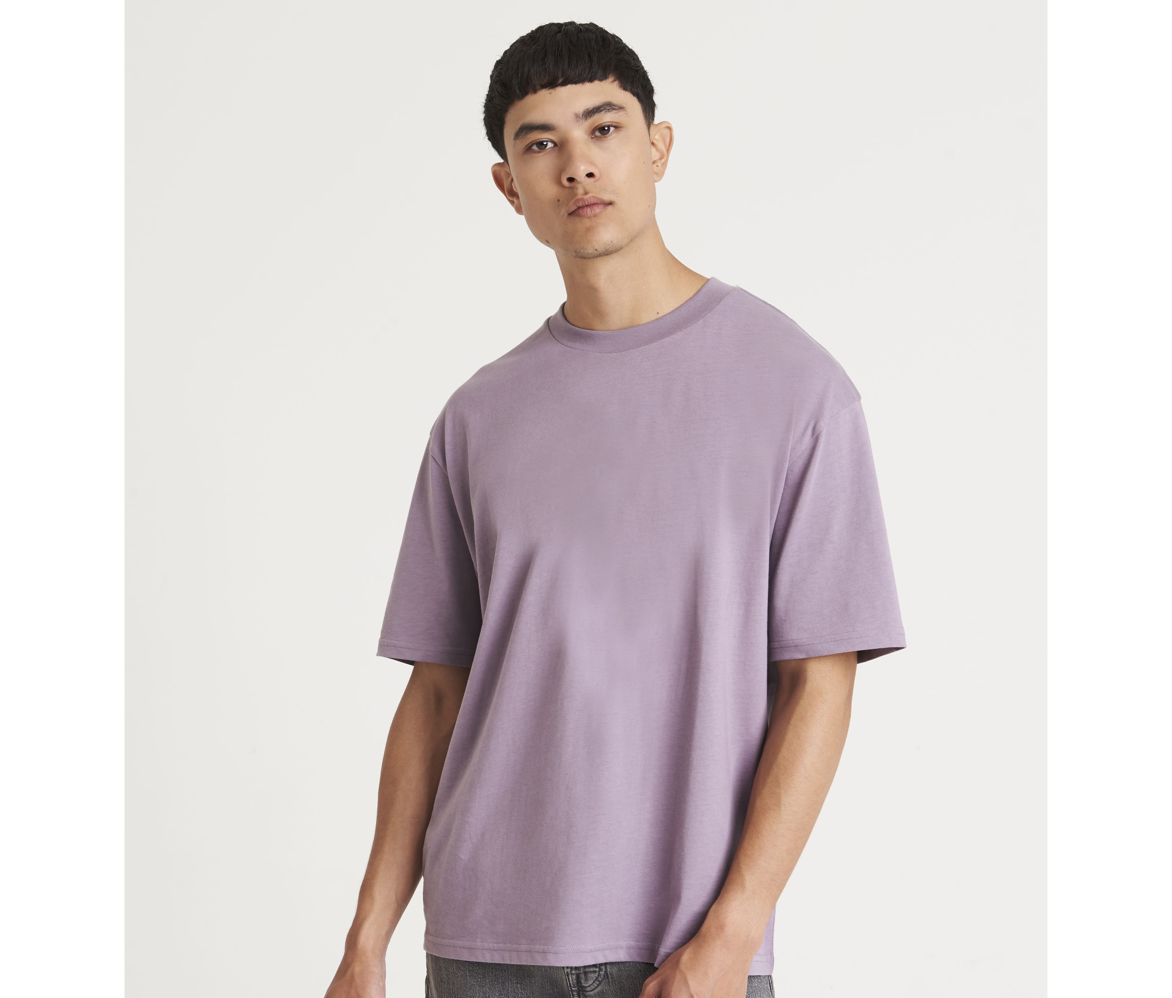 Tee-shirt moderne 190