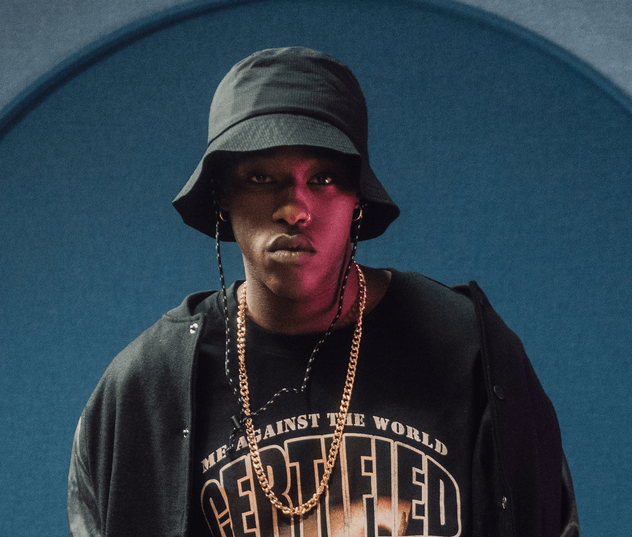 Bob avec cordons ajustables