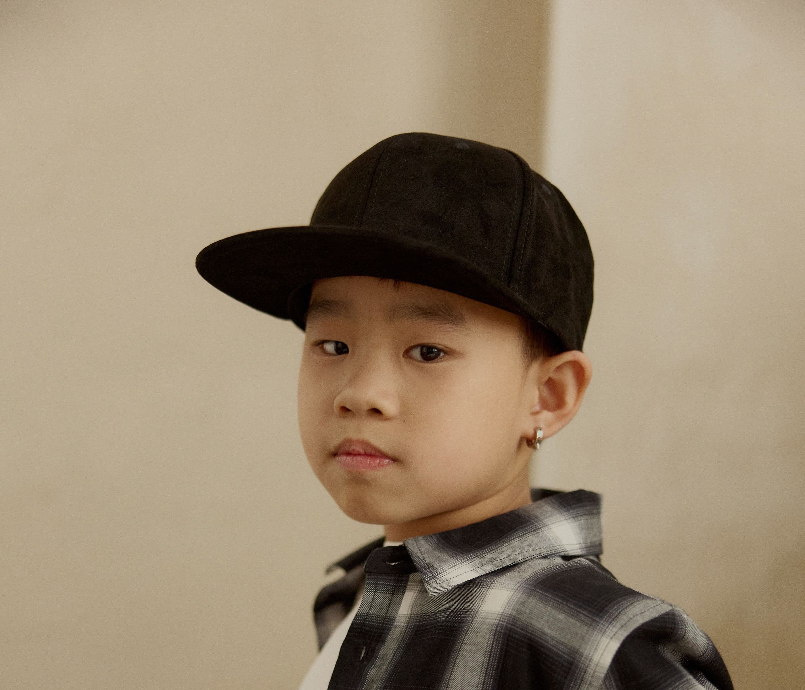 Casquette snapback toucher velours