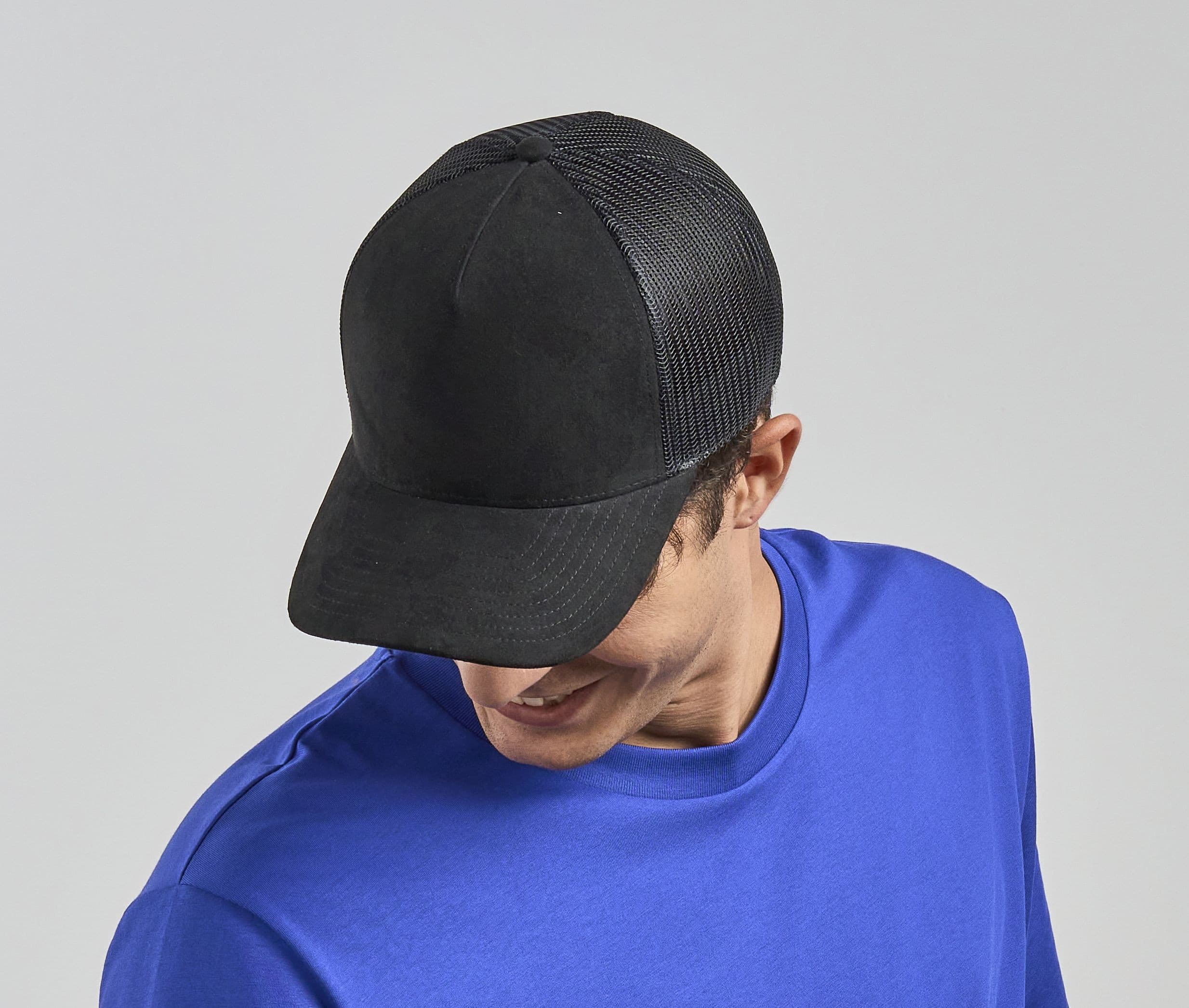 Casquette style trucker en faux daim