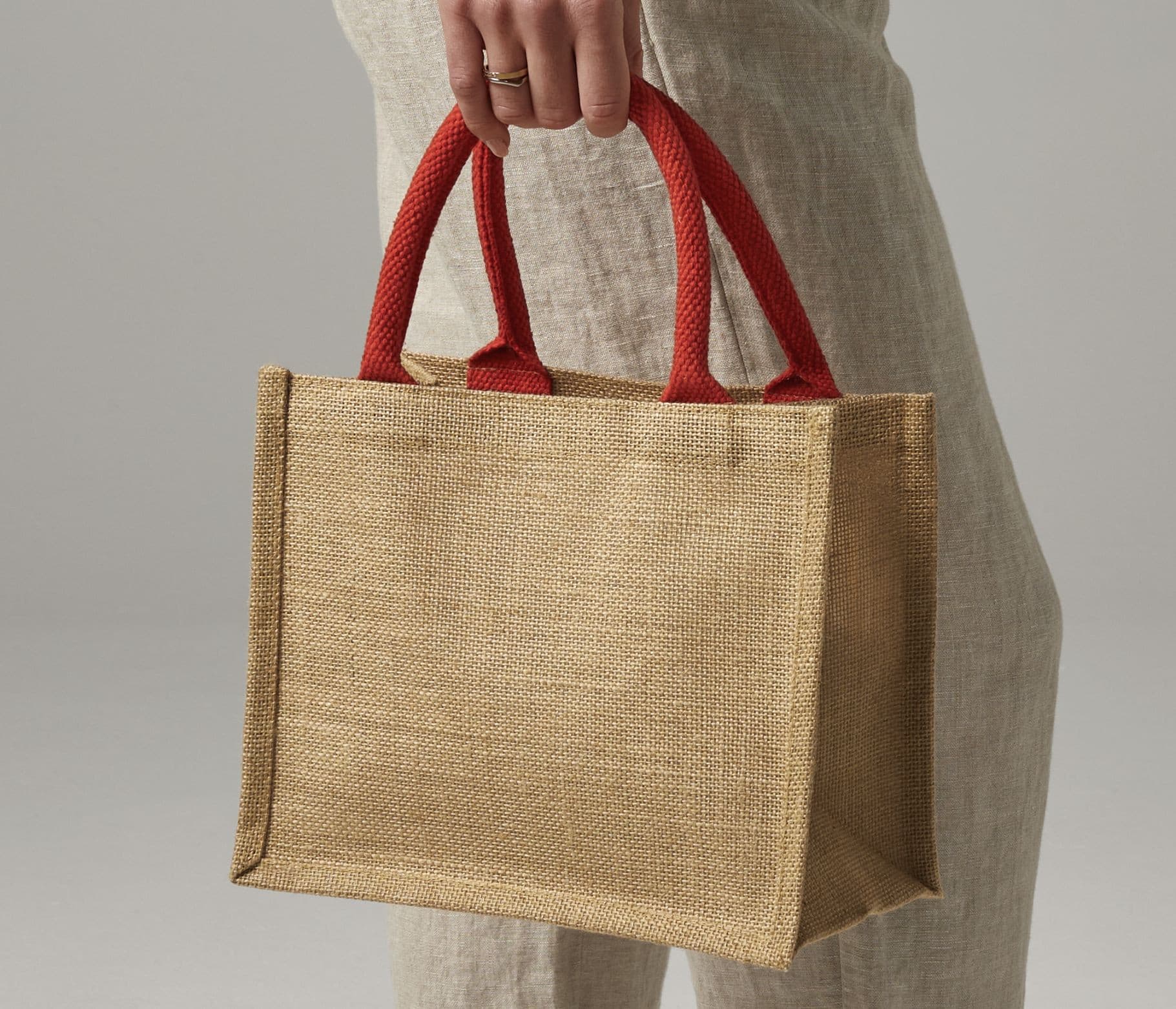 Petit sac en toile de jute