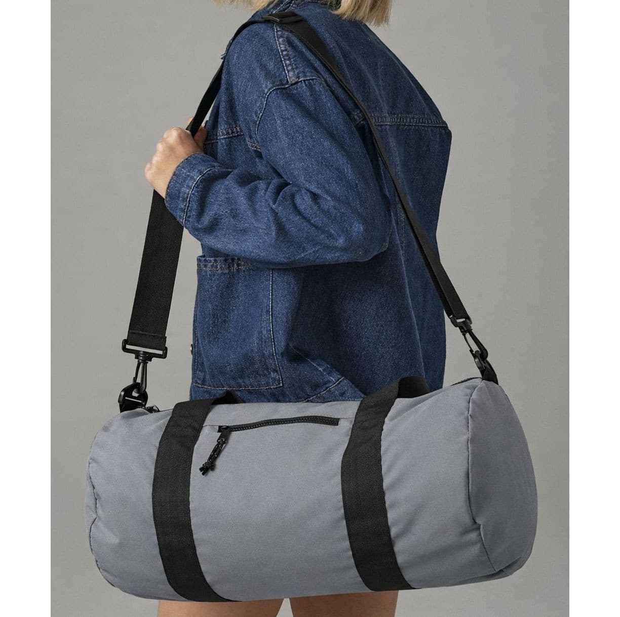 Sac de voyage en matériaux recyclés