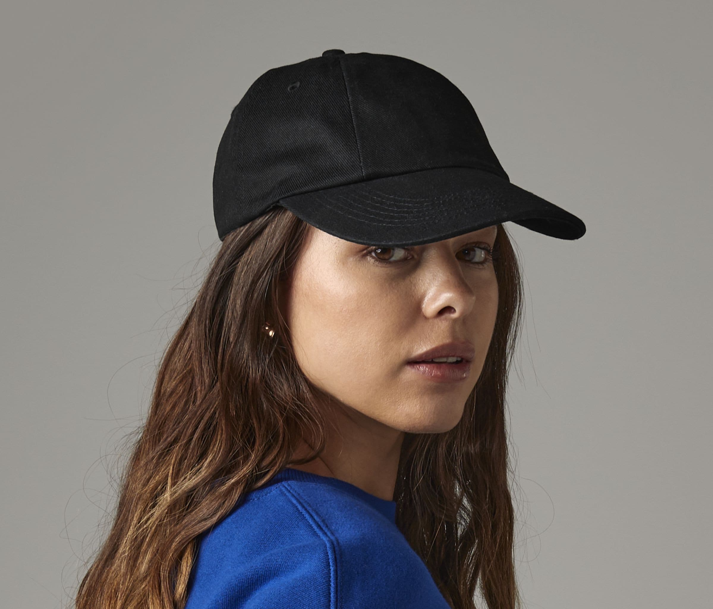 Casquette basse en coton sergé lourd