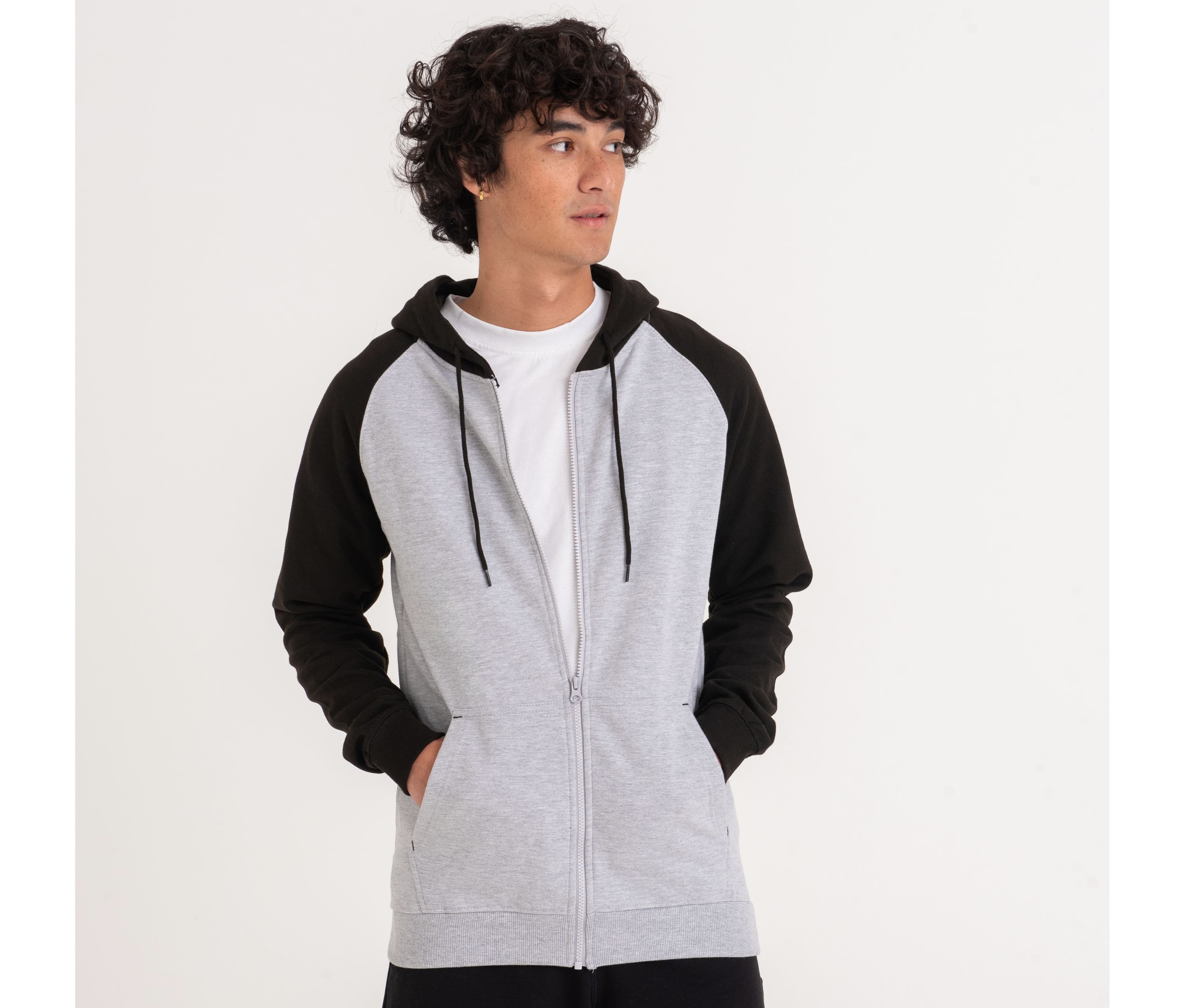 Sweat baseball zippé