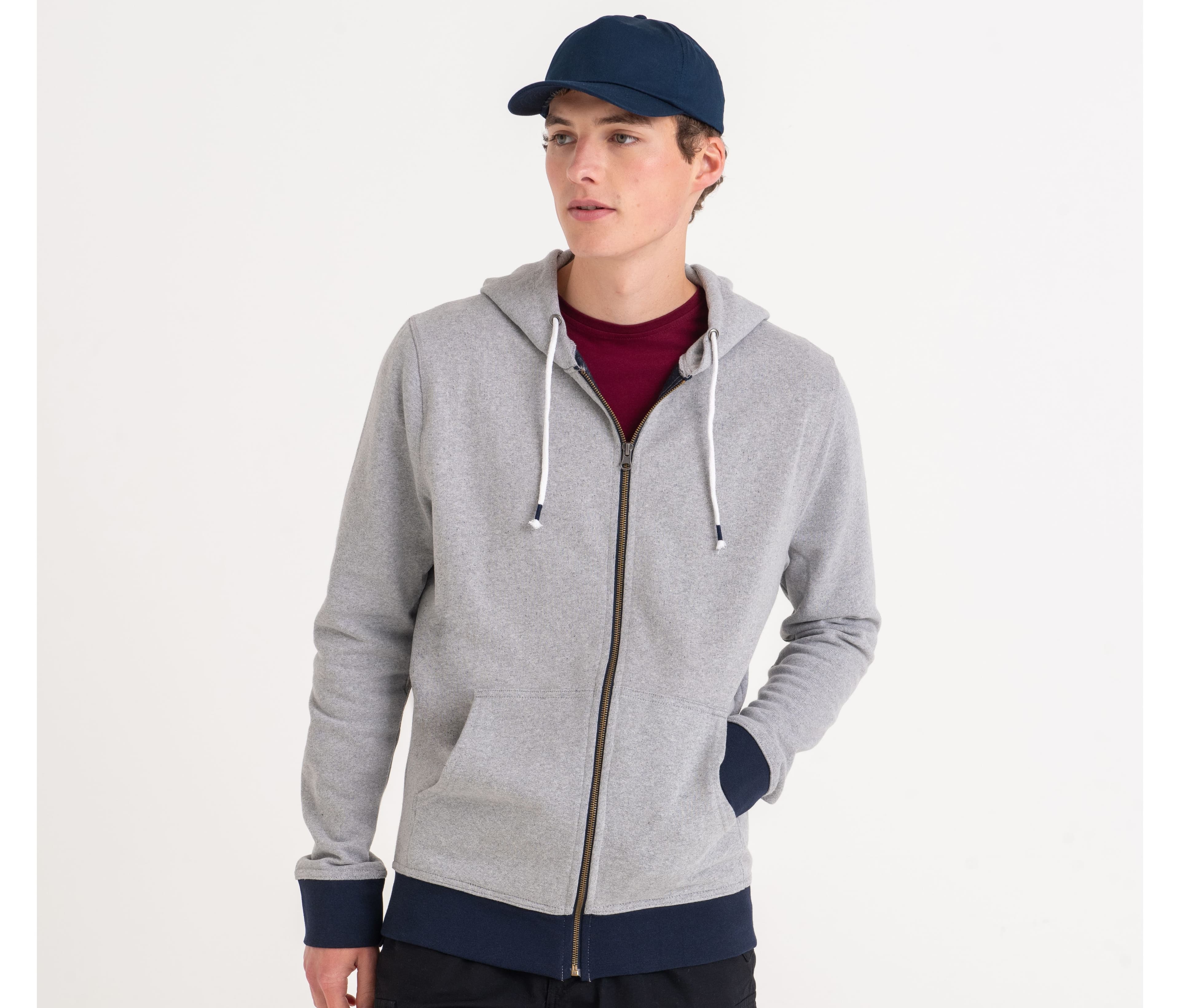 Sweat capuche zippé en coton régénéré